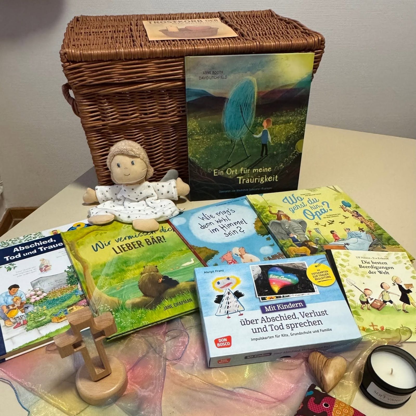 Bücher- und Spielesammlung